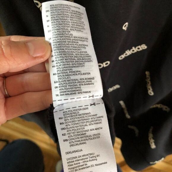 Adidas Large (16 / 18) Graphic‎ Longer Hoodie - Picture 10 of 10